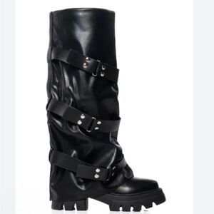 AZALEA WANG CHARNA BLACK INDUSTRIAL BUCKLE SLEEVE SIZE 8 worn once